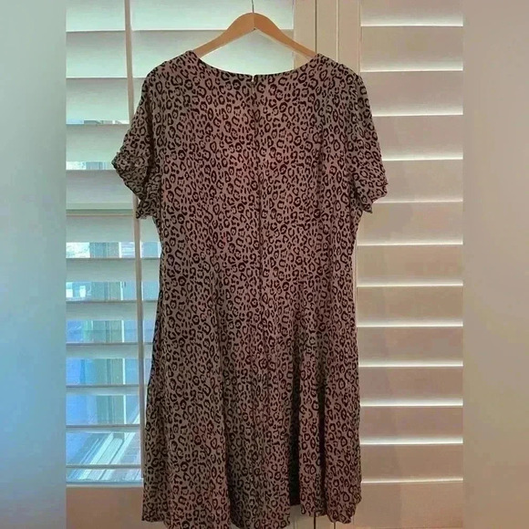 Lane Bryant Cheetah Animal Print dress Sz 26 - Tan & Black - NWOT - Picture 3 of 7